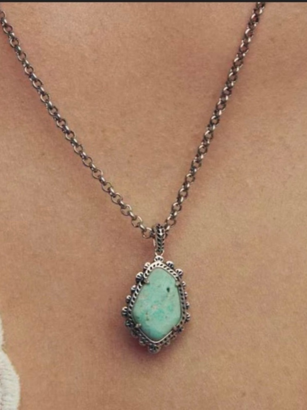Kendra Scott Yellow Rose Ellery Vintage Silver Pendant Sea Green Chrysocolla